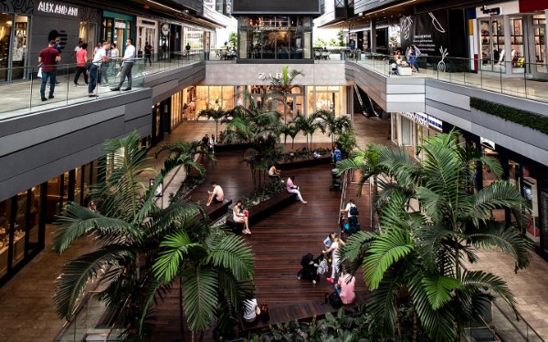 Courtyard in Brickell City Centre